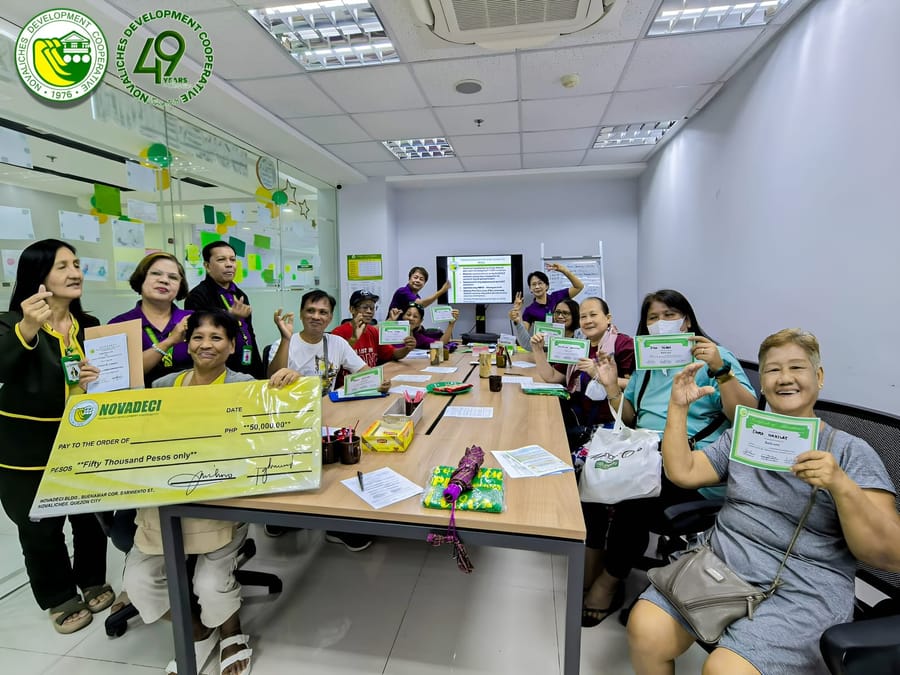 NOVADECI members gathered for a cooperative social benefits program