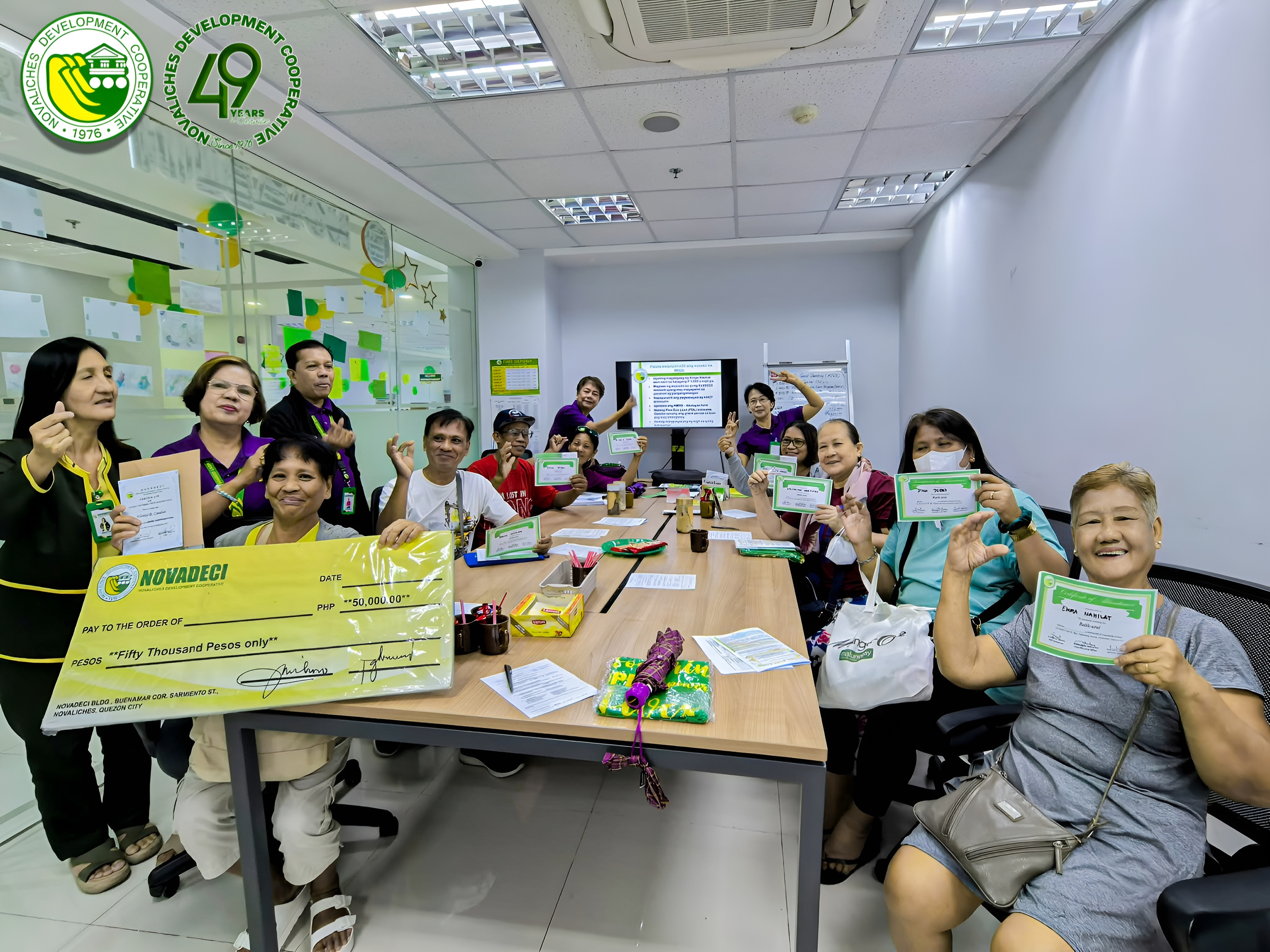NOVADECI members gathered for a cooperative social benefits program